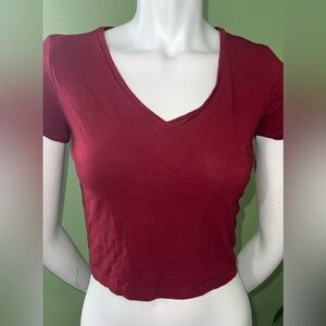 Wild Fable Deep Red V-Neck Short Sleeve Tee